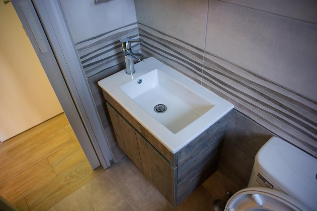 Quality Apartment In Aegaleo Athens Exterior photo